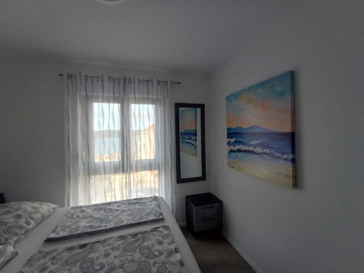Apartment Kuraja Trogir